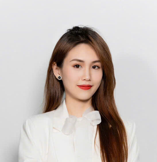 Ms. Hương